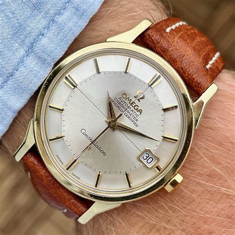 Køb vintageure som Omega, Rolex og Cartier hos Cph Vintage .